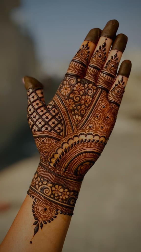 Dense palm with wrist pendant